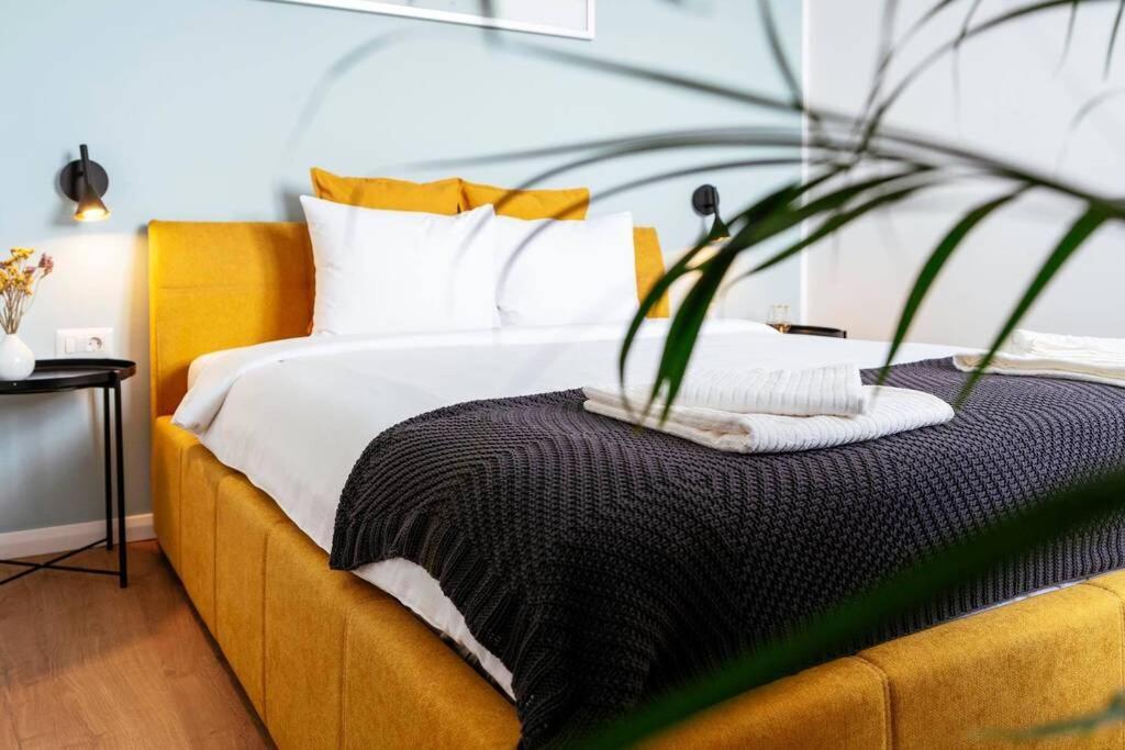 Apartment Beautiful - Location - Netflix+balcony Bukarest